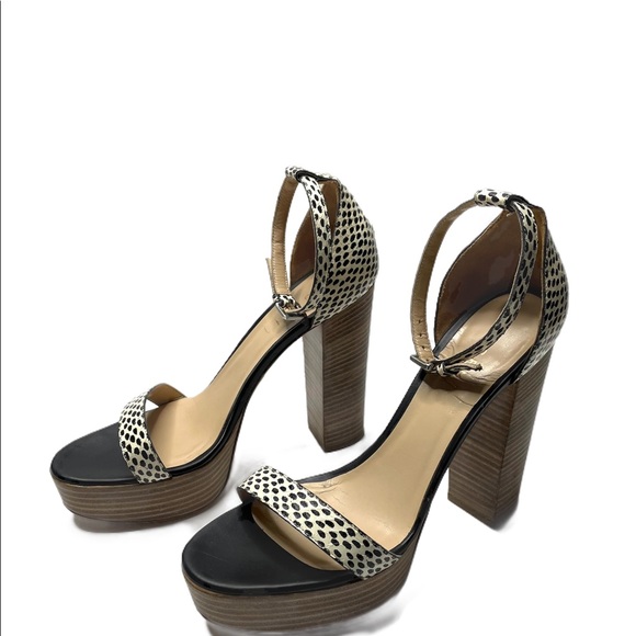 M. Gemi | Leather Ankle Strap Platform Sandal - Picture 2 of 9